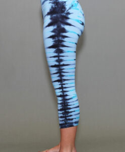 Organic Cotton Crop Yoga Legging - Blue/Black Tie-dye