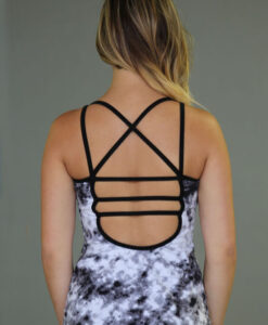 Tie-dye Caged Open-Back Yoga Top - Black & White