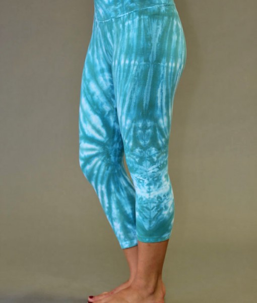 Organic Cotton Crop Yoga Legging - Jade Spiral Tie-dye